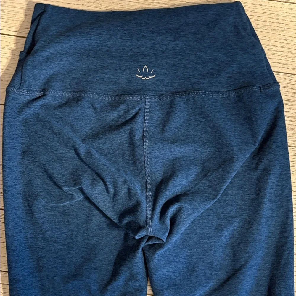 Beyond Yoga Spacedye At Your Leisure High Waisted Legging Size Medium - Picture 6 of 6